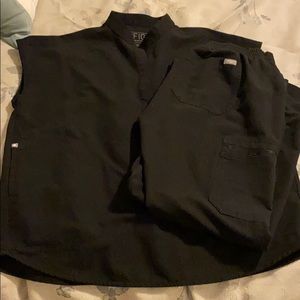 DO NOT BUY- SOLD Figs Black Scrub Set